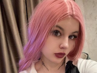 Online recorded AnnieNie