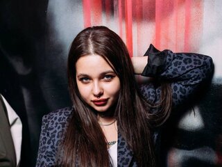 Online jasmine LauraSnyder